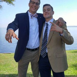 Meet your Posher, Joshua